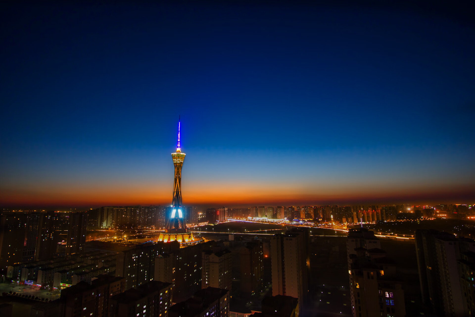 世俱杯2025全程直播-国际乒联混合团体世界杯：德国队未来发展的战略布局，德国乒乓联赛
