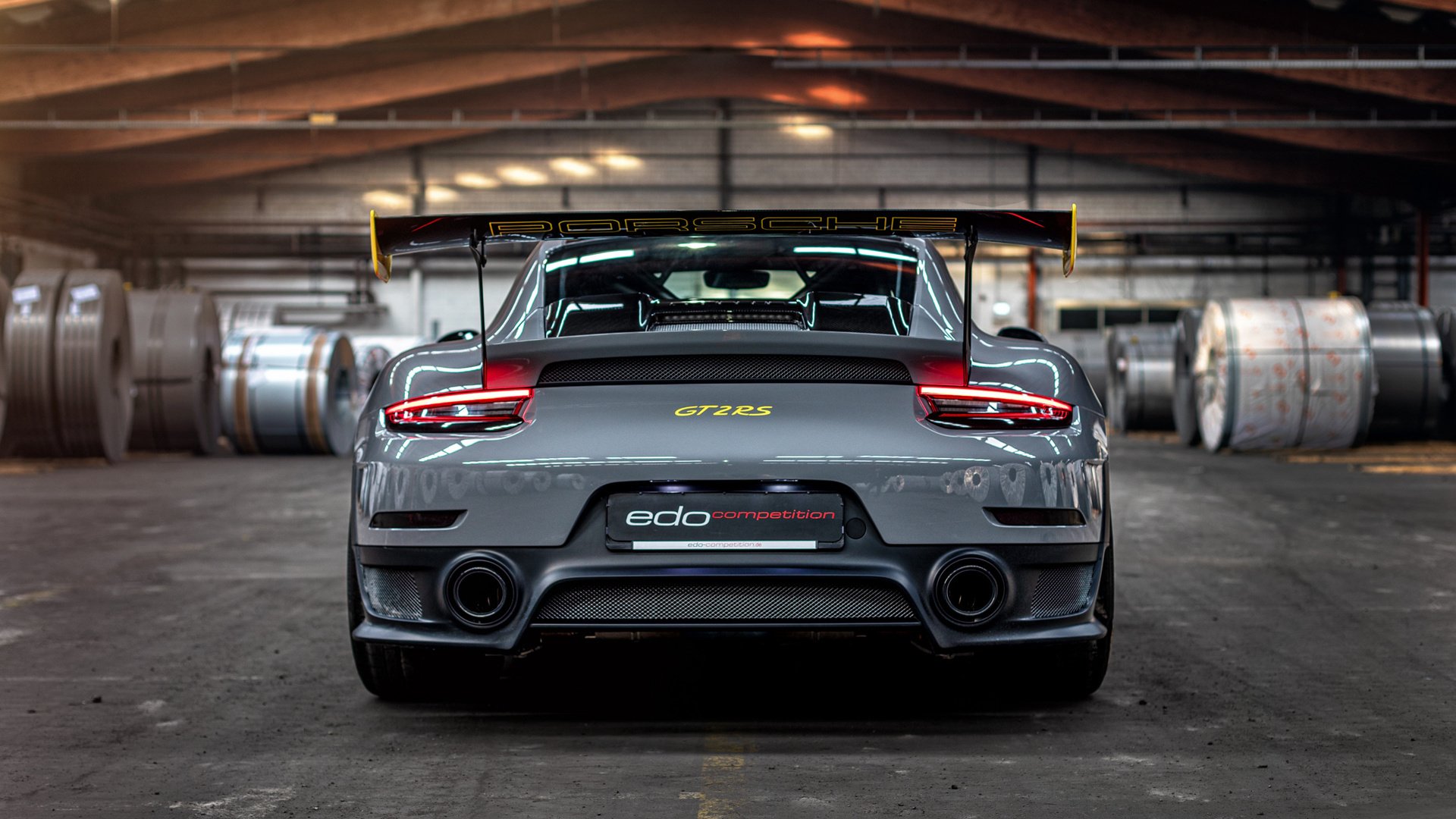 英超激烈厮杀,豪门竞争日趋激烈